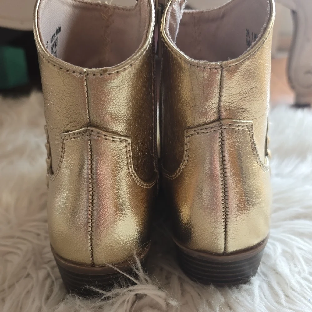 Sonoma Girls Gold Boots